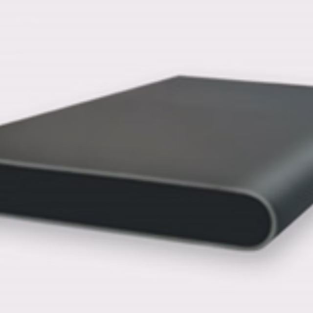 Anti-oil anti-solvent rubber belt for leather roller coater